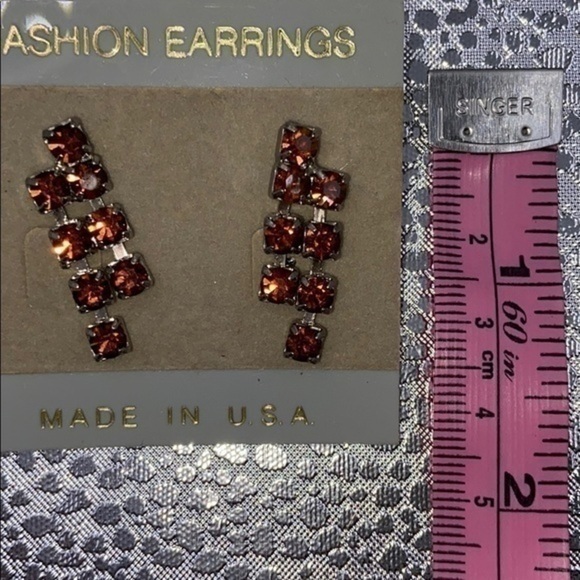 💥 GEMSTONE DANGLE EARRINGS - Picture 3 of 5